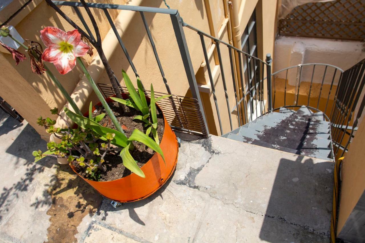Enticing, Cosy, Rooftop Studio Athens Centre! Ep9T Extérieur photo